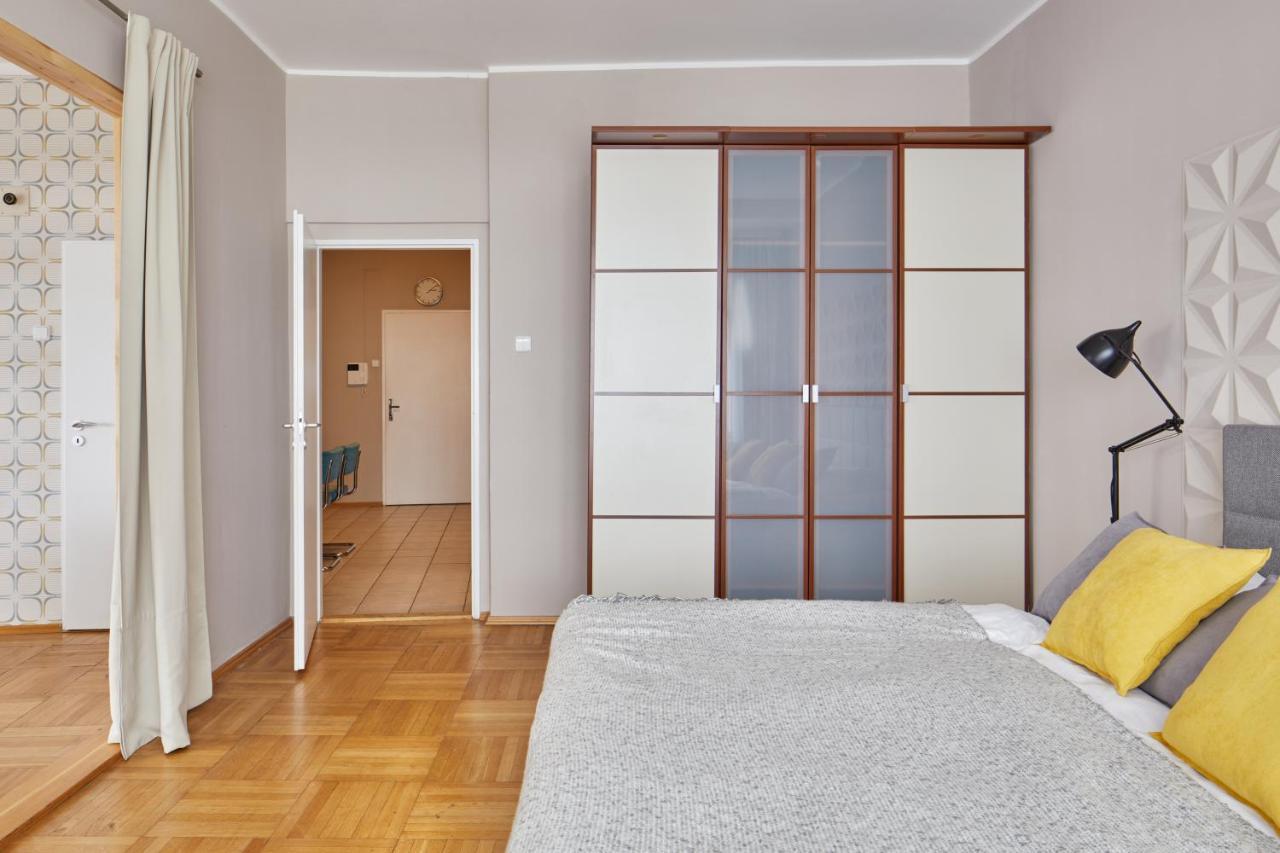 Prague Days - Modern Apt W Retro Elements - New Town Exteriör bild