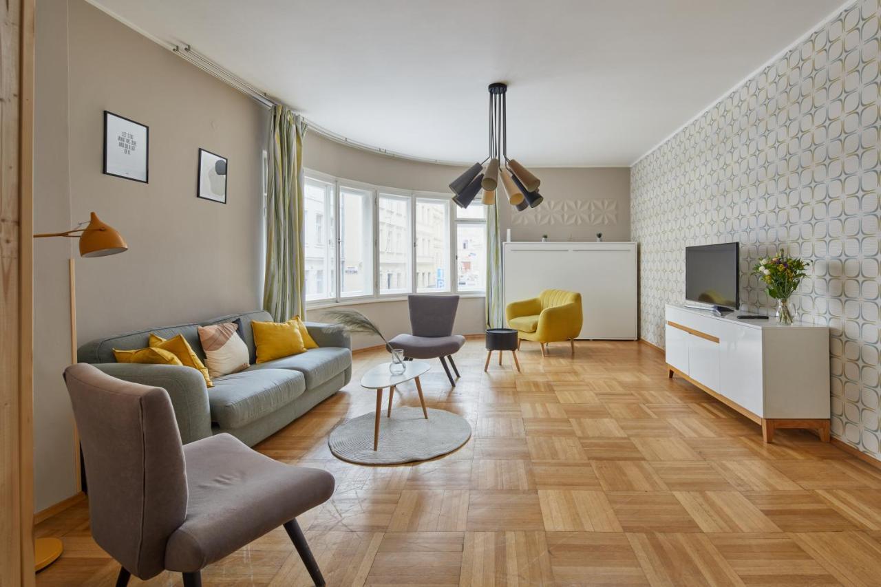 Prague Days - Modern Apt W Retro Elements - New Town Exteriör bild