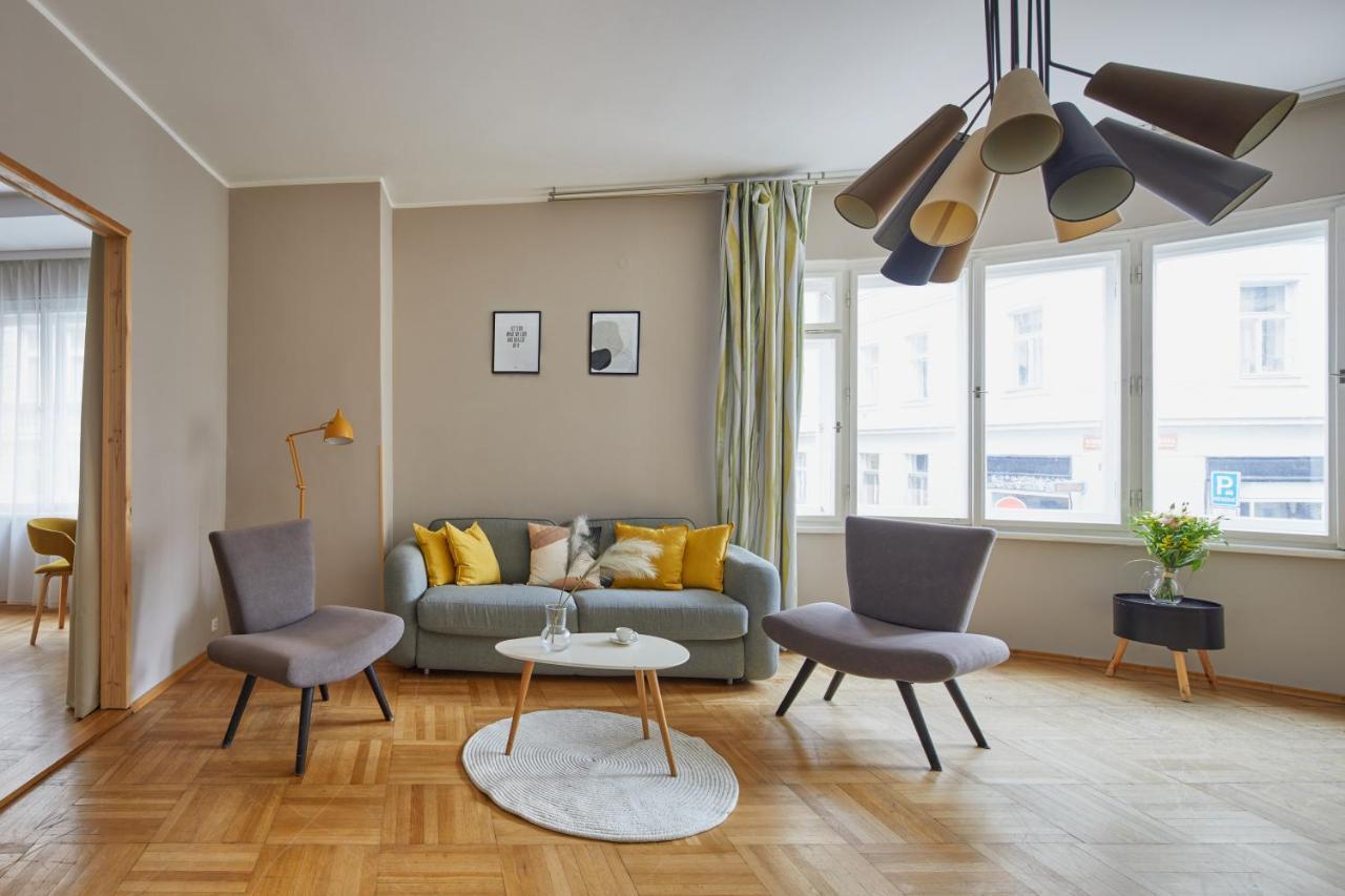 Prague Days - Modern Apt W Retro Elements - New Town Exteriör bild